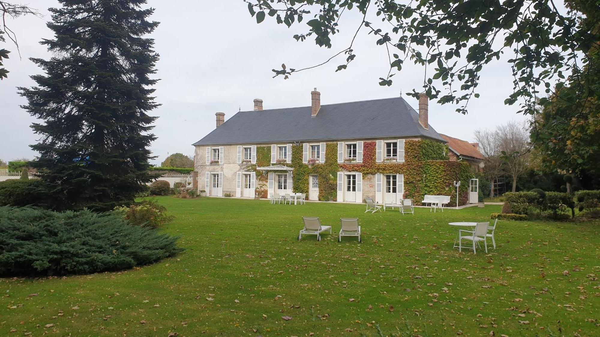 La Maison Blanche Cuvergnon Exteriér fotografie